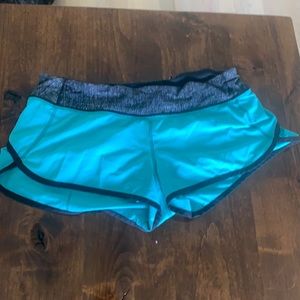 Lulu running shorts 5 inches